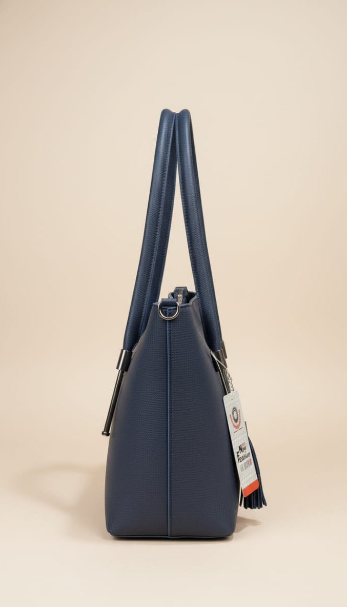 Chic Navy Blue Handbag β Elegant, Trendy & Timeless!