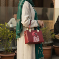 Premium Artistic Handbag – A Perfect Blend of Style & Elegance