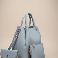 “Luxury 3-in-1 Powder Blue Handbag Set – Elegant, Spacious & Must-Have!”
