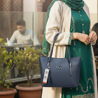 Chic Navy Blue Handbag – Elegant, Trendy & Timeless!