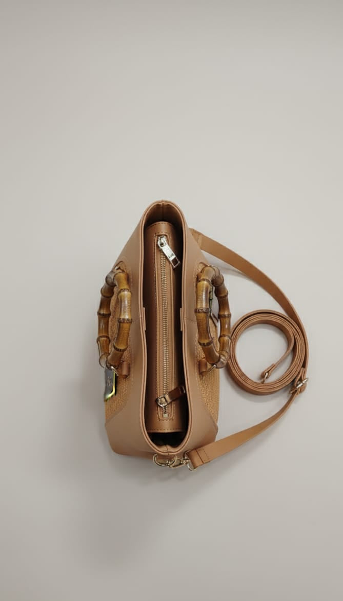 Premium Elegant Handbag – Your Perfect Everyday Luxury