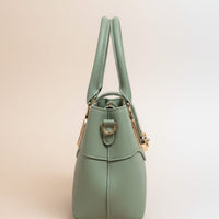 Premium Elegant Handbag – A Style You Can’t Resist!