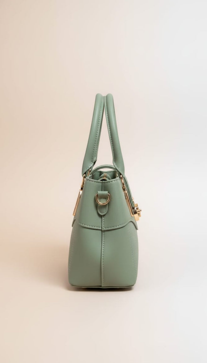 Premium Elegant Handbag – A Style You Can’t Resist!